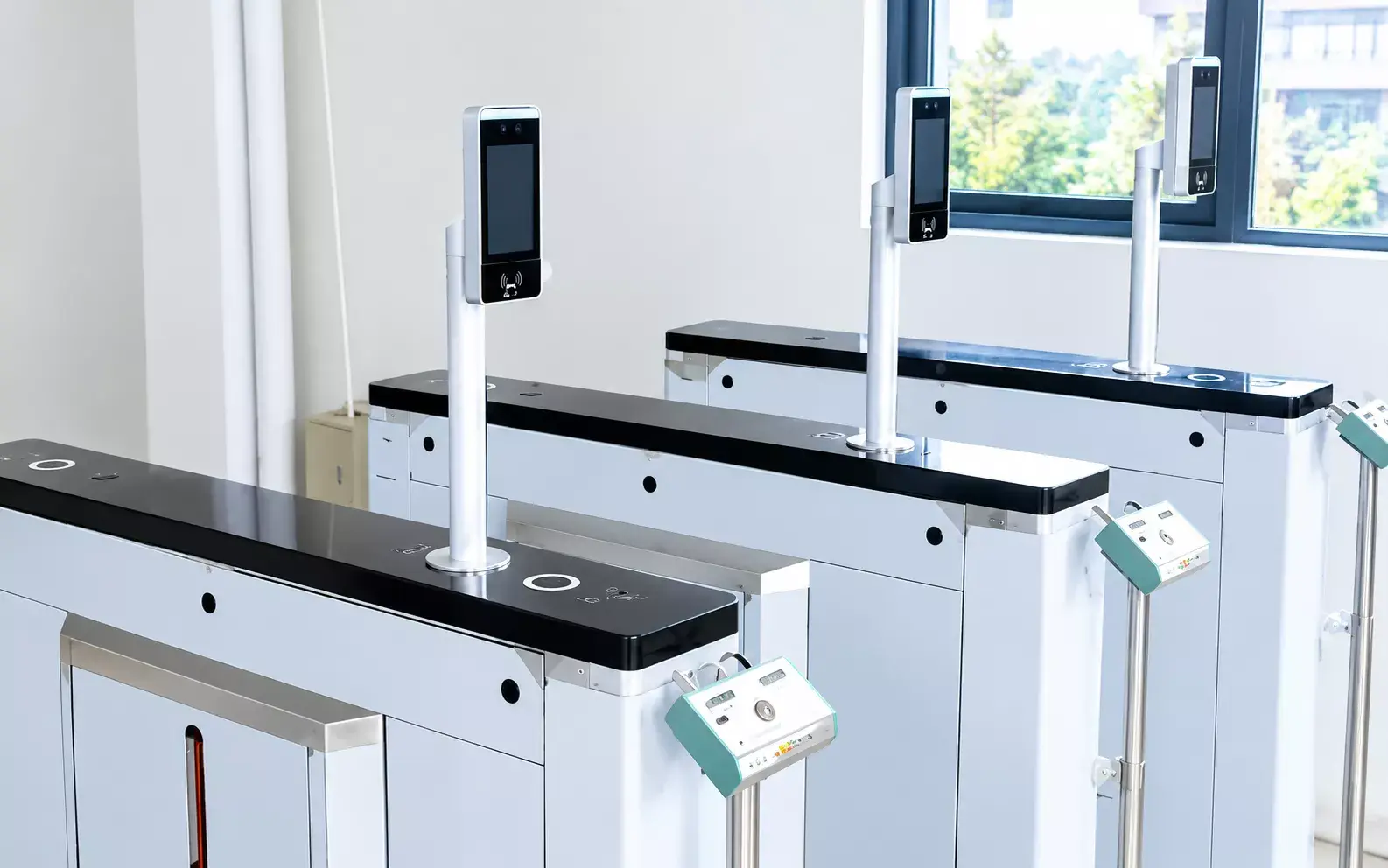 Ưu điểm của cổng Flap Barrier ZKTeco FBL720 Ưu điểm của cổng Flap Barrier ZKTeco FBL720