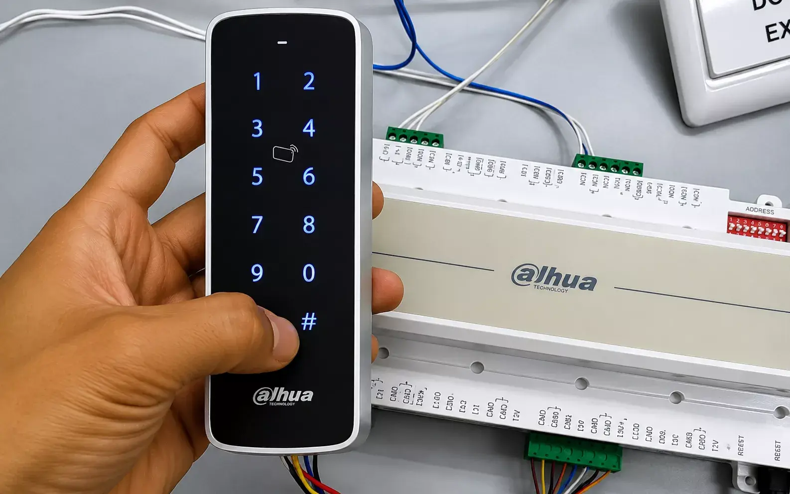 Đầu đọc thẻ Proximity Dahua ASR1201D-D Đầu đọc thẻ Proximity Dahua ASR1201D-D