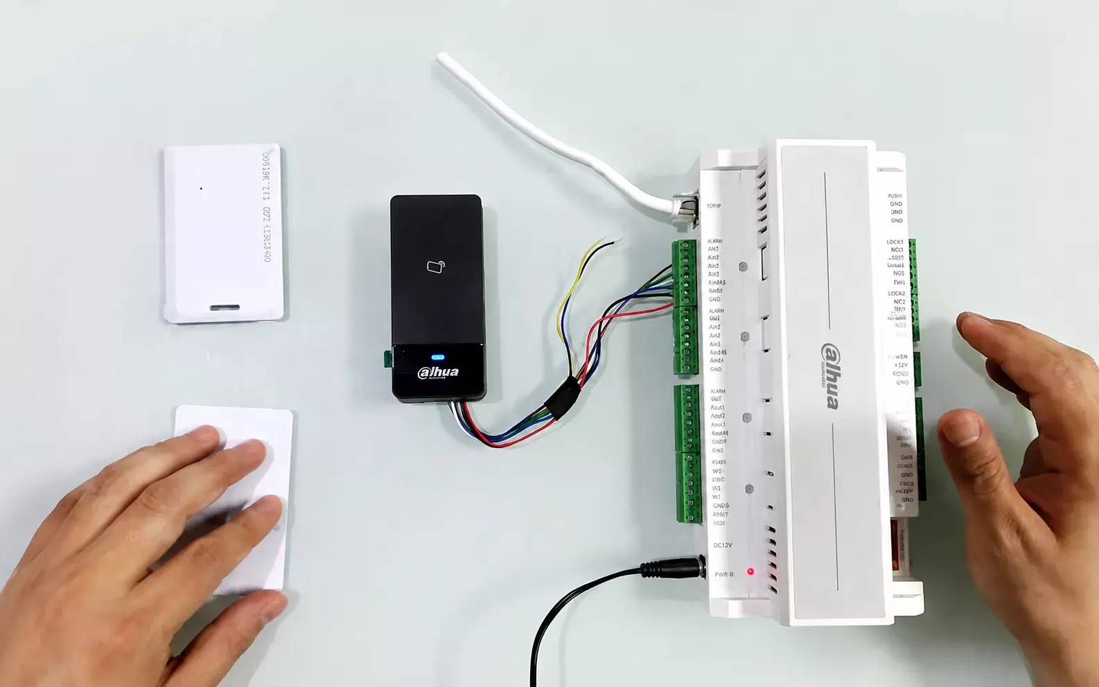 Giới thiệu về đầu đọc thẻ Proximity Dahua ASR1200E-D Giới thiệu về đầu đọc thẻ Proximity Dahua ASR1200E-D