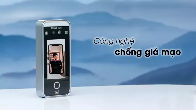 Máy chấm công khuôn mặt Ronald Jack FACEPRO-008 Máy chấm công khuôn mặt Ronald Jack FACEPRO-008